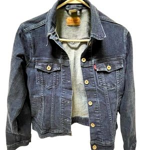Women's Levi's Dark Wash Denim Jacket M